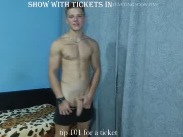 webcam man hogrider192 live cam image #7095854