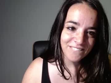 webcam girl melaniebiche live cam image #5928288