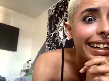 webcam girl fxrbiddenfruitt live cam image #7121438