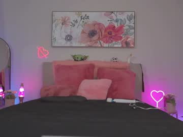 webcam couple ari_lovexo live cam image #7048749