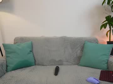 webcam girl kellyisclose live cam image #12463734