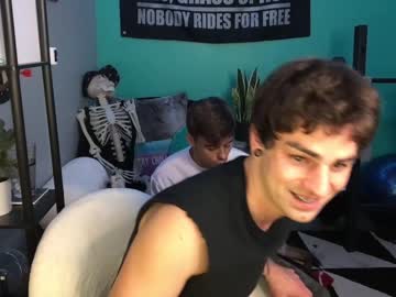 webcam man crashmonroe live cam image #3388162