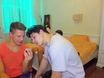 webcam man purple_gang live cam image #186569