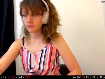 webcam girl its_lily live cam image #5051743