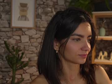 webcam girl urcutelinda live cam image #10621192