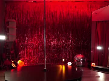 webcam girl _meganmeow_ live cam image #8533263