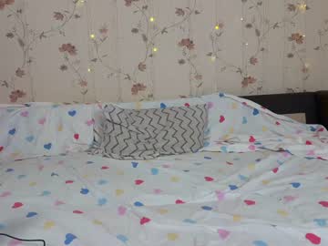 webcam girl tiny_miracle live cam image #8472301