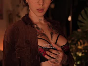webcam girl effylowell_ live cam image #11898813