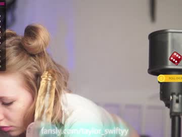 webcam girl _taylor_swift live cam image #2253183