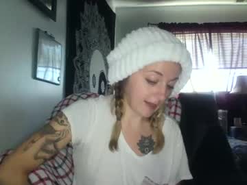 webcam girl litlle_one_ live cam image #614568