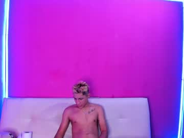 webcam couple sexy_house live cam image #2561171