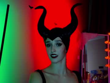 webcam girl _meganmeow_ live cam image #4041750