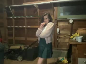 webcam girl pootie_tangs_ex live cam image #2073566