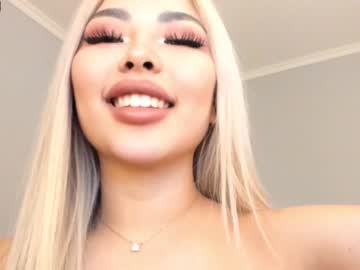 webcam girl bae_suz live cam image #517549