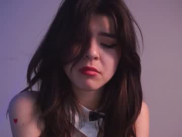 webcam girl amandamedrano live cam image #6041907