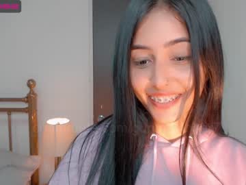 webcam girl gummy_bear7 live cam image #3161566