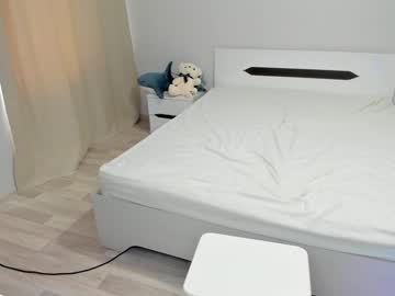 webcam girl yana_squrel_22 live cam image #2036217