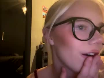 webcam girl demileeex live cam image #9849502
