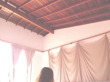 webcam girl kendalltyler live cam image #2413785