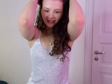 webcam girl curly_lina live cam image #8556326