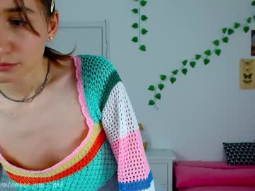 webcam girl ambertan1 live cam image #6103905