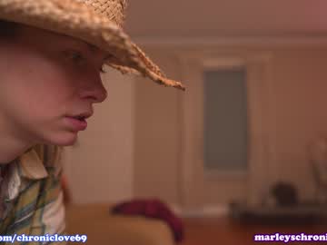webcam girl chroniclove live cam image #7654792