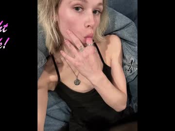 webcam girl sweetgracee live cam image #12677197