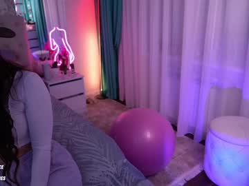 webcam girl sweety_rinushka_ live cam image #4948705