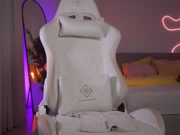 webcam girl emma_land live cam image #9444414