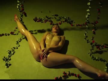 webcam girl _meganmeow_ live cam image #9610079