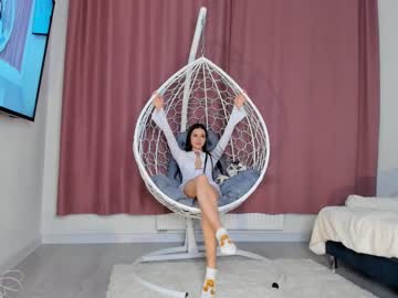 webcam girl emilybatee live cam image #5282858