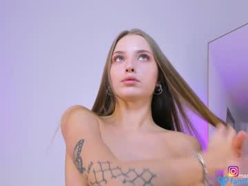 webcam girl mango_shake live cam image #2663614