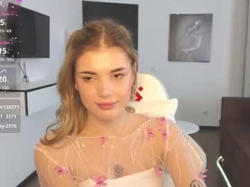 webcam girl adri_dream live cam image #12337026
