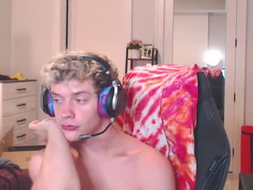webcam man ironthud live cam image #2887201