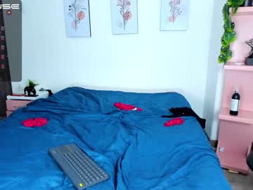webcam couple jaryandnick_smith live cam image #5964171