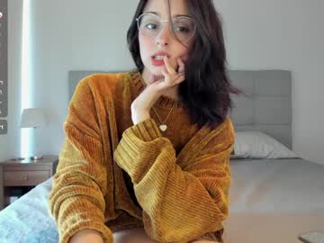 webcam girl yourfreakygirl live cam image #12476907