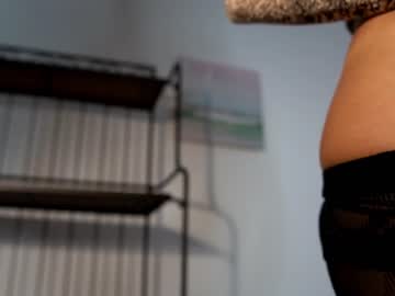 webcam girl olaya_del_mar live cam image #764289