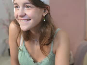 webcam girl eli_sun live cam image #7972289