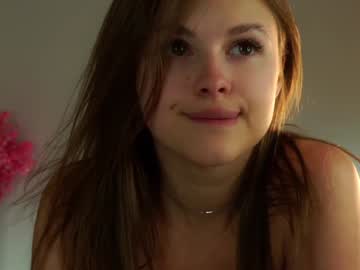 webcam girl a_whole_eternity live cam image #11137459