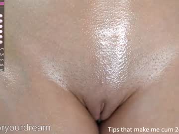 webcam girl dovia live cam image #5317105