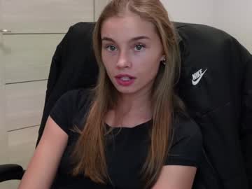 webcam girl abby_laker live cam image #11471164