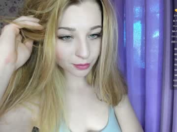 webcam girl zoe__0 live cam image #9047077