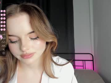 webcam girl cute_caprice live cam image #8265859