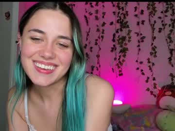 webcam girl fairyinthewild live cam image #7255615