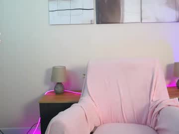 webcam girl leila_chic live cam image #12331987