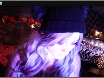 webcam girl those_darn_frigs live cam image #762898