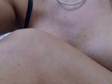 webcam girl marrylouanne live cam image #1286206