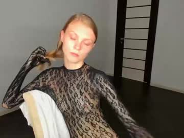 webcam girl phoebepaw live cam image #10156903