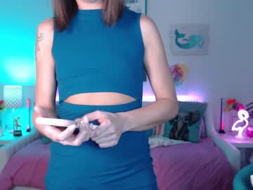 webcam girl holihurricane live cam image #5324631