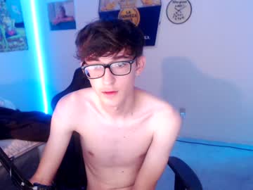 webcam man 18yrboyhot live cam image #1986770